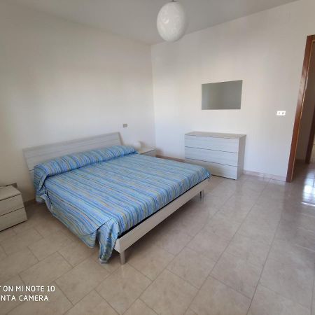Casa Di Gigi- Comodo Appartamento In غالاتينا المظهر الخارجي الصورة