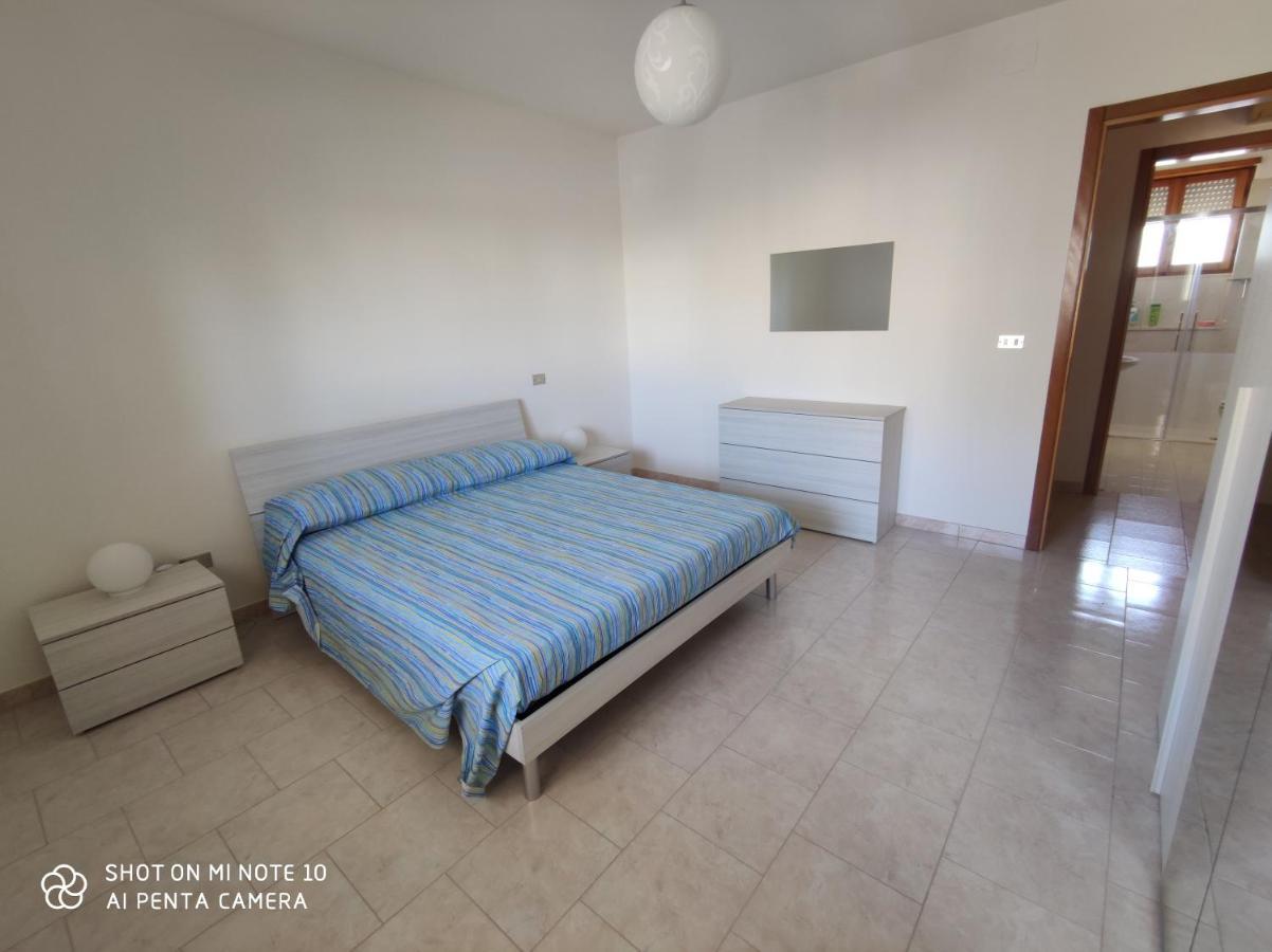 Casa Di Gigi- Comodo Appartamento In غالاتينا المظهر الخارجي الصورة