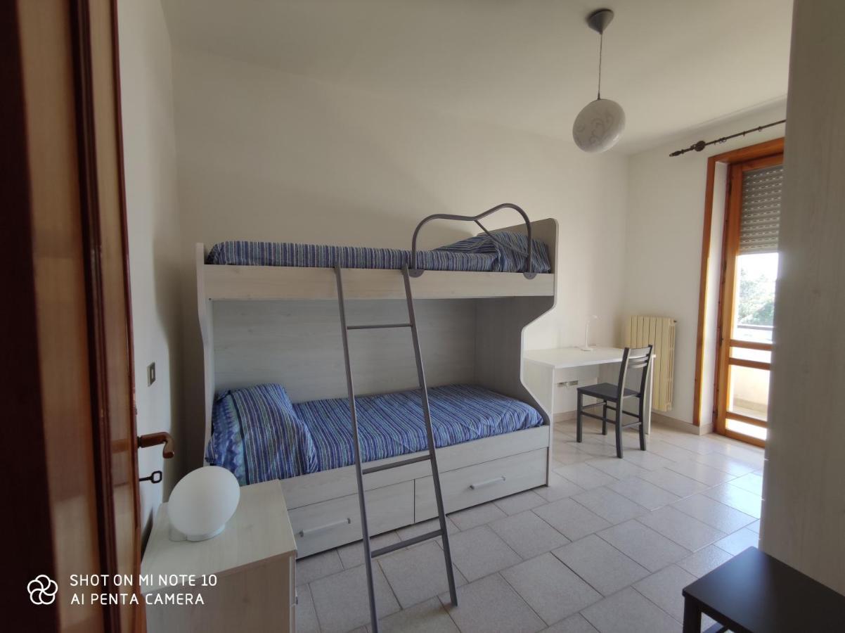Casa Di Gigi- Comodo Appartamento In غالاتينا المظهر الخارجي الصورة
