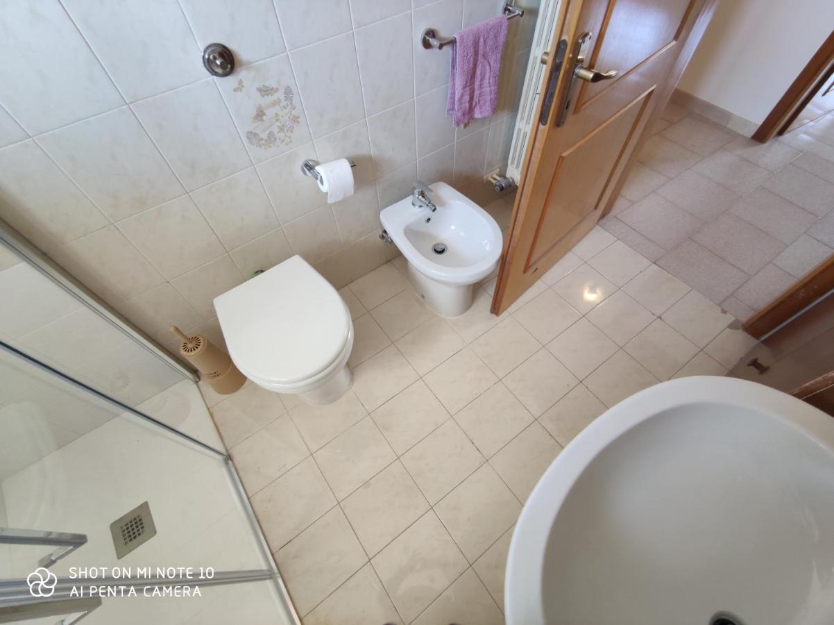 Casa Di Gigi- Comodo Appartamento In غالاتينا المظهر الخارجي الصورة