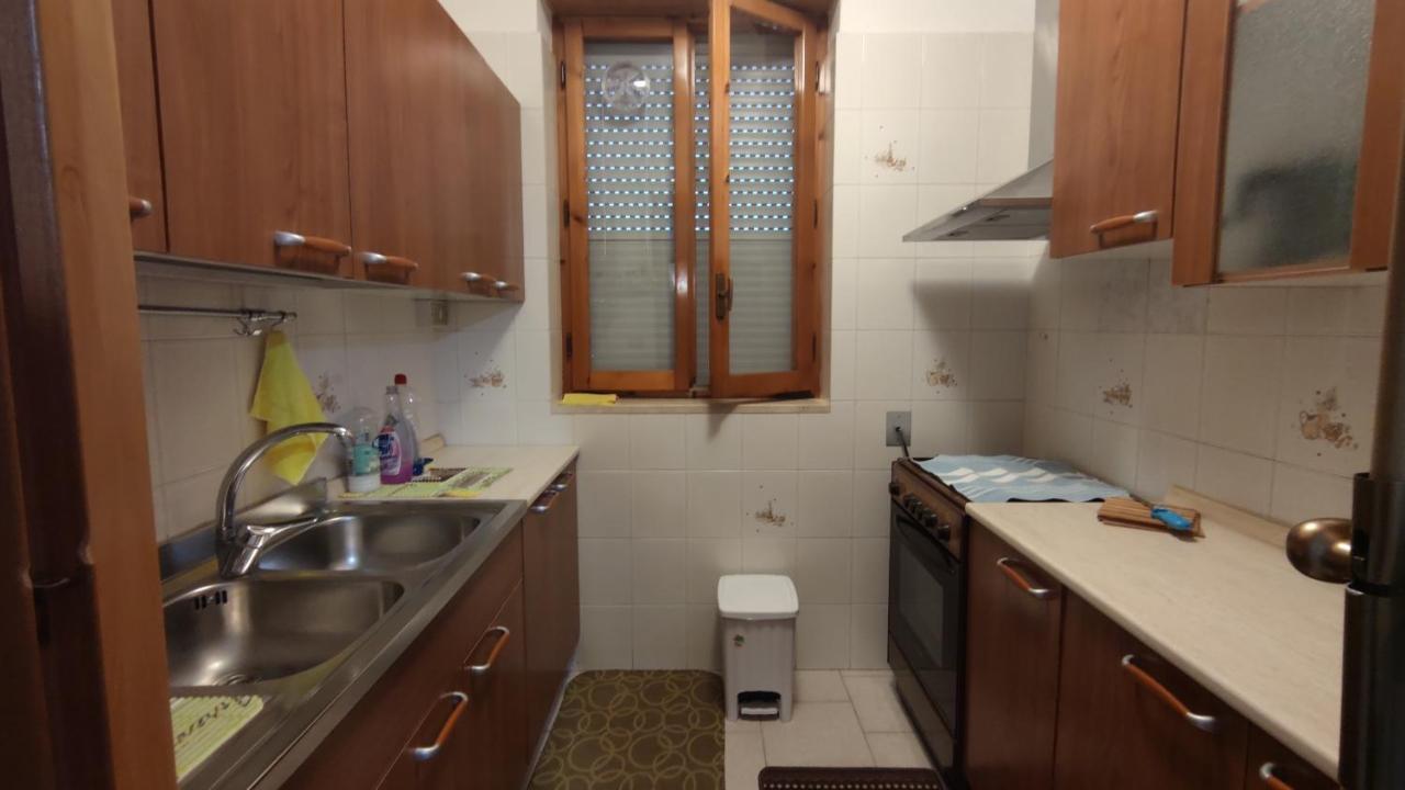 Casa Di Gigi- Comodo Appartamento In غالاتينا المظهر الخارجي الصورة